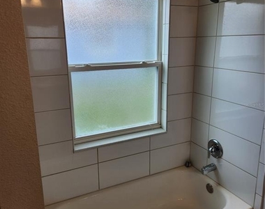 1108 Constantine Street - Photo Thumbnail 12