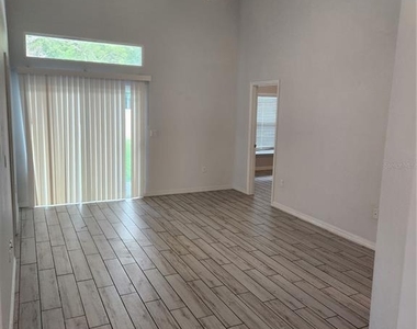 1108 Constantine Street - Photo Thumbnail 1