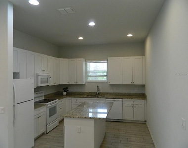 1509 Regan Avenue - Photo Thumbnail 6