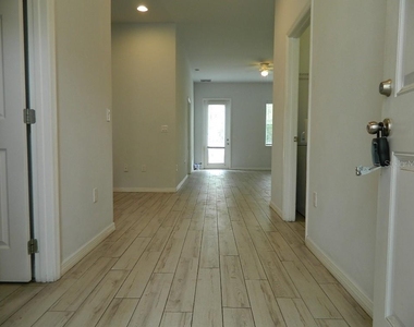1509 Regan Avenue - Photo Thumbnail 1