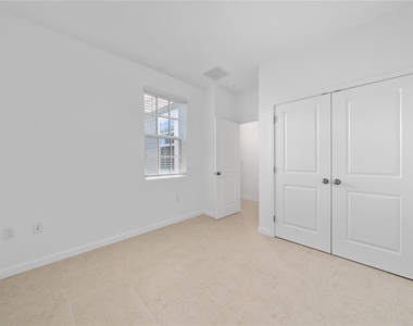 2408 Celebration Boulevard - Photo Thumbnail 20