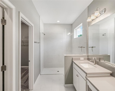 30053 Island Club Drive - Photo Thumbnail 9