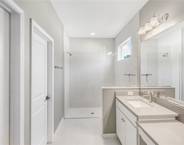 30053 Island Club Drive - Photo Thumbnail 10