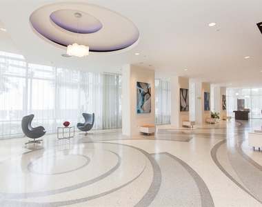 150 E Robinson Street - Photo Thumbnail 1