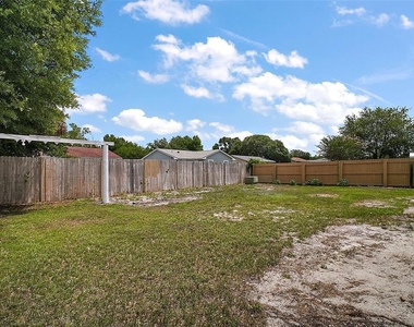14884 Sw 35th Circle - Photo Thumbnail 21
