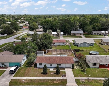 14884 Sw 35th Circle - Photo Thumbnail 28