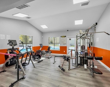 3032 Parkway Boulevard - Photo Thumbnail 7