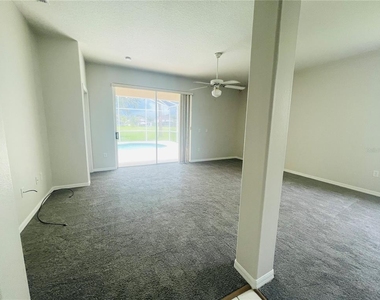 1738 Golfview Drive - Photo Thumbnail 5
