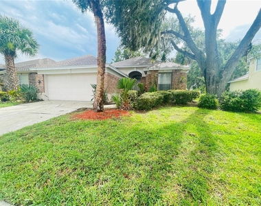 1738 Golfview Drive - Photo Thumbnail 1