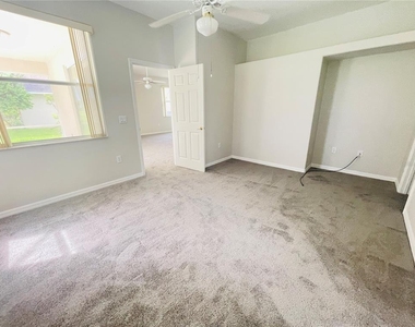 1738 Golfview Drive - Photo Thumbnail 16