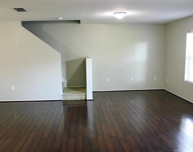 1017 Chalcedony Street - Photo Thumbnail 7
