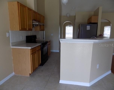 1411 S Mary Street - Photo Thumbnail 5