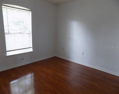 1411 S Mary Street - Photo Thumbnail 14