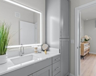 8925 77th Terrace E - Photo Thumbnail 22
