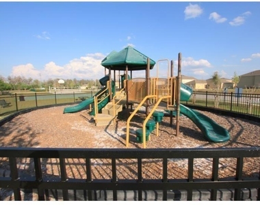 2521 Tanner Terrace - Photo Thumbnail 13