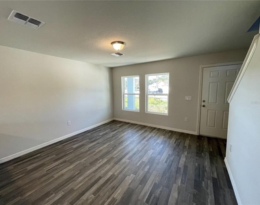 1630 Tench Court - Photo Thumbnail 17