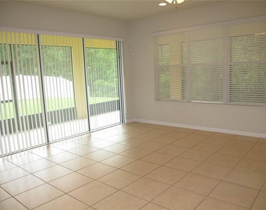 7844 Brofield Avenue - Photo Thumbnail 5