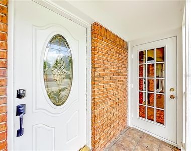 650 Whittingham Place - Photo Thumbnail 6