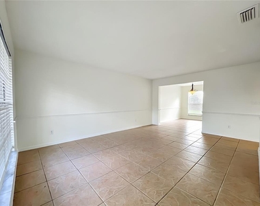 650 Whittingham Place - Photo Thumbnail 9