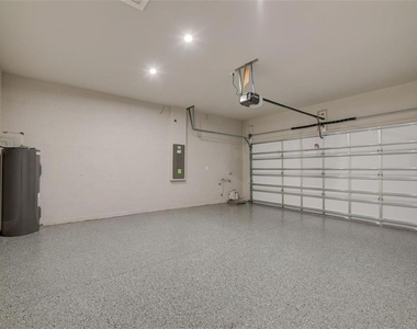 5324 123rd Avenue - Photo Thumbnail 18
