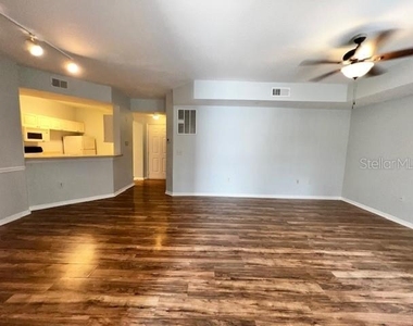 5554 Metrowest Boulevard - Photo Thumbnail 18