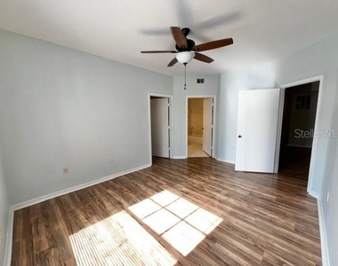 5554 Metrowest Boulevard - Photo Thumbnail 23