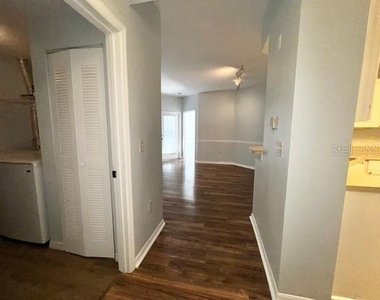 5554 Metrowest Boulevard - Photo Thumbnail 6