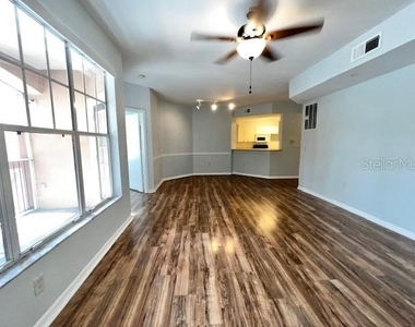5554 Metrowest Boulevard - Photo Thumbnail 36