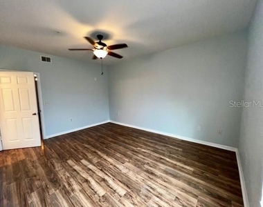5554 Metrowest Boulevard - Photo Thumbnail 31