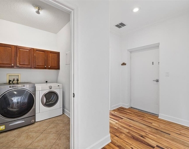 7532 Toscana Boulevard - Photo Thumbnail 36