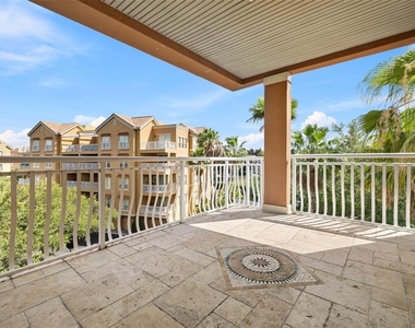 7532 Toscana Boulevard - Photo Thumbnail 21