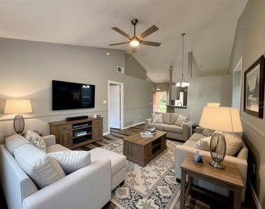 6521 Garden Spring Court - Photo Thumbnail 4