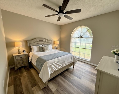 6521 Garden Spring Court - Photo Thumbnail 11