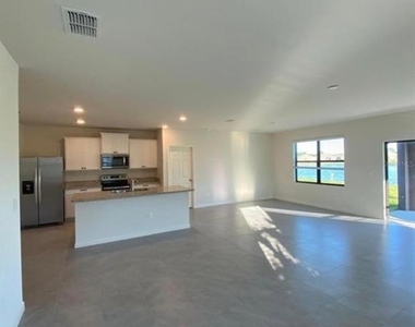 822 Se Remington Green Drive - Photo Thumbnail 56