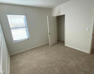 822 Se Remington Green Drive - Photo Thumbnail 66