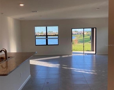 822 Se Remington Green Drive - Photo Thumbnail 69