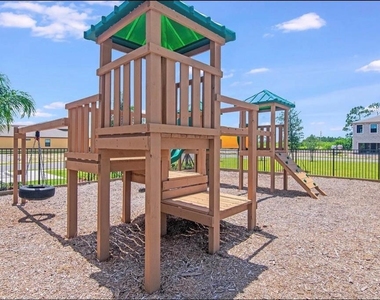 822 Se Remington Green Drive - Photo Thumbnail 50