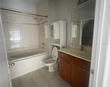 14392 Bridgewater Crossings Boulevard - Photo Thumbnail 18