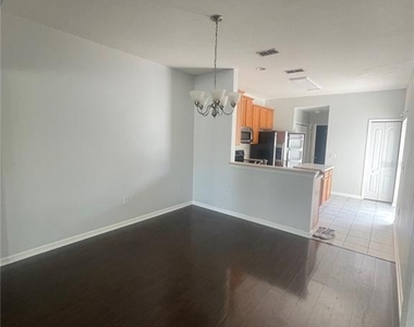 14392 Bridgewater Crossings Boulevard - Photo Thumbnail 13