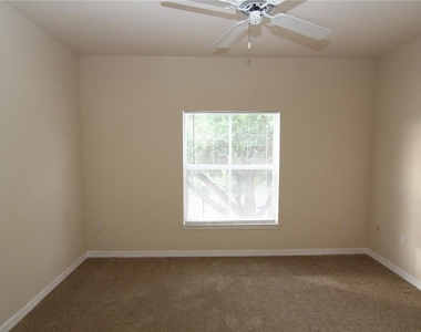 6029 Westgate Drive - Photo Thumbnail 9
