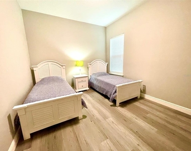 7759 Green Mountain Way - Photo Thumbnail 26