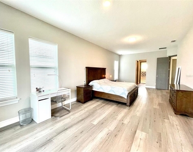 7759 Green Mountain Way - Photo Thumbnail 22