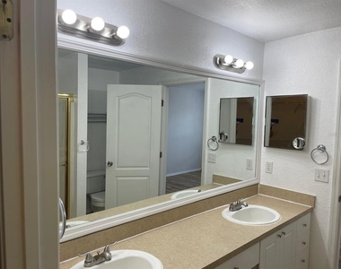 3313 S Kirkman Road - Photo Thumbnail 37