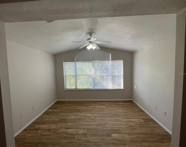 3313 S Kirkman Road - Photo Thumbnail 12