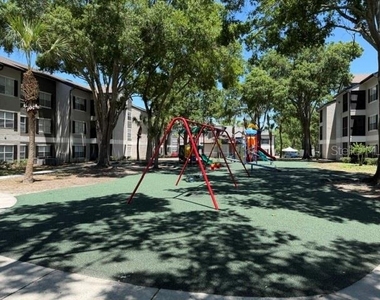 7524 Seurat Street - Photo Thumbnail 11