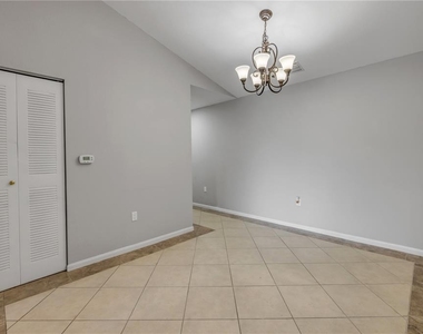 940 Village Trail - Photo Thumbnail 3