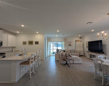 12568 Nw 138th Drive - Photo Thumbnail 8
