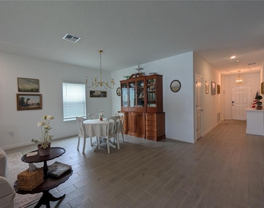 12568 Nw 138th Drive - Photo Thumbnail 5