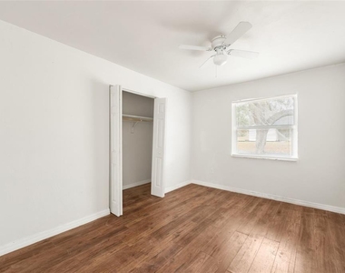 1911 Se 14th Avenue - Photo Thumbnail 9