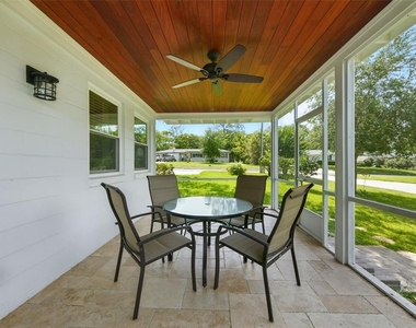1426 Crestview Drive - Photo Thumbnail 25